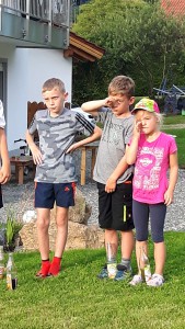 2. Kinder- und Jugendtag mit Lagerfeuer und Zelten