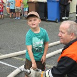 Besuch des Kindergarten bei der Feuerwehr am 23.07.2015