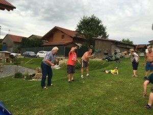 2. Kinder- und Jugendtag mit Lagerfeuer und Zelten