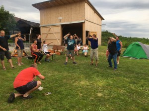 2. Kinder- und Jugendtag mit Lagerfeuer und Zelten