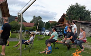 2. Kinder- und Jugendtag mit Lagerfeuer und Zelten
