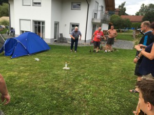 2. Kinder- und Jugendtag mit Lagerfeuer und Zelten