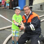 Besuch des Kindergarten bei der Feuerwehr am 23.07.2015
