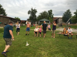 2. Kinder- und Jugendtag mit Lagerfeuer und Zelten