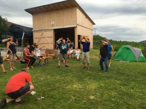 2. Kinder- und Jugendtag mit Lagerfeuer und Zelten