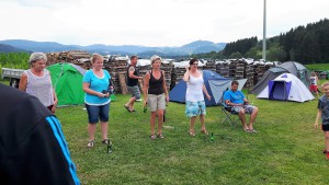 2. Kinder- und Jugendtag mit Lagerfeuer und Zelten